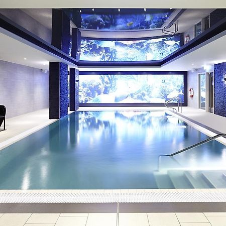 Novotel London Брентфорд Экстерьер фото
